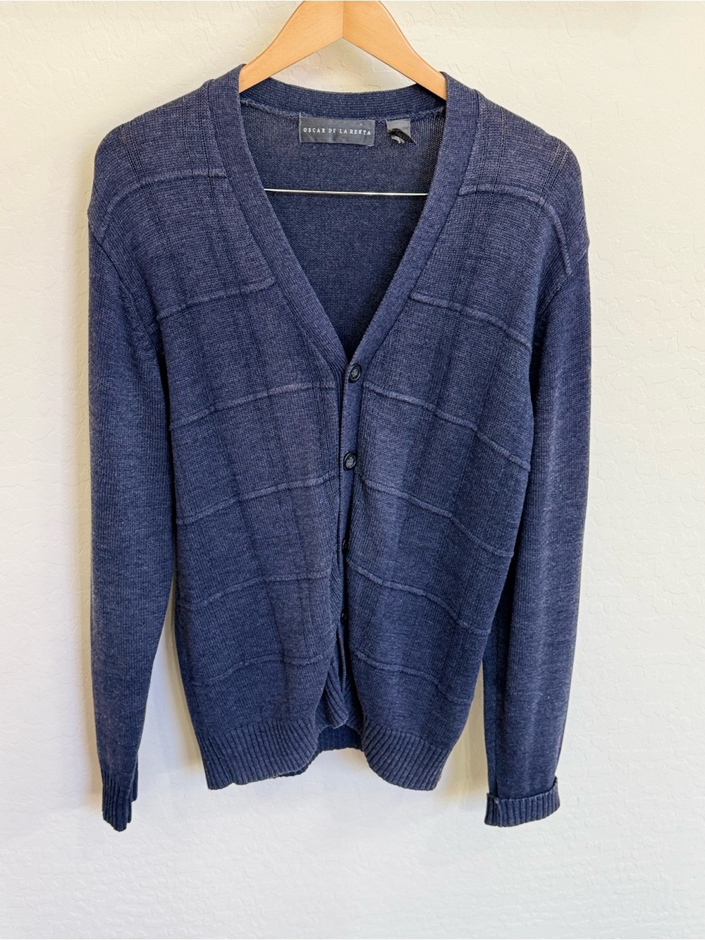 Vintage Oscar de la Renta Men's Blue Knit V-Neck Cardigan Sweater Large